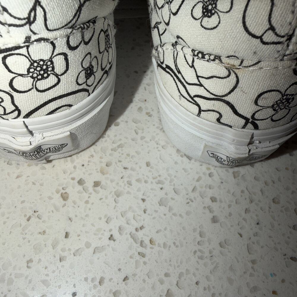 Brand New Vans Color U Floral White Shoes Canvas Womens Size 6 Create Your Color - Picture 4 of 8